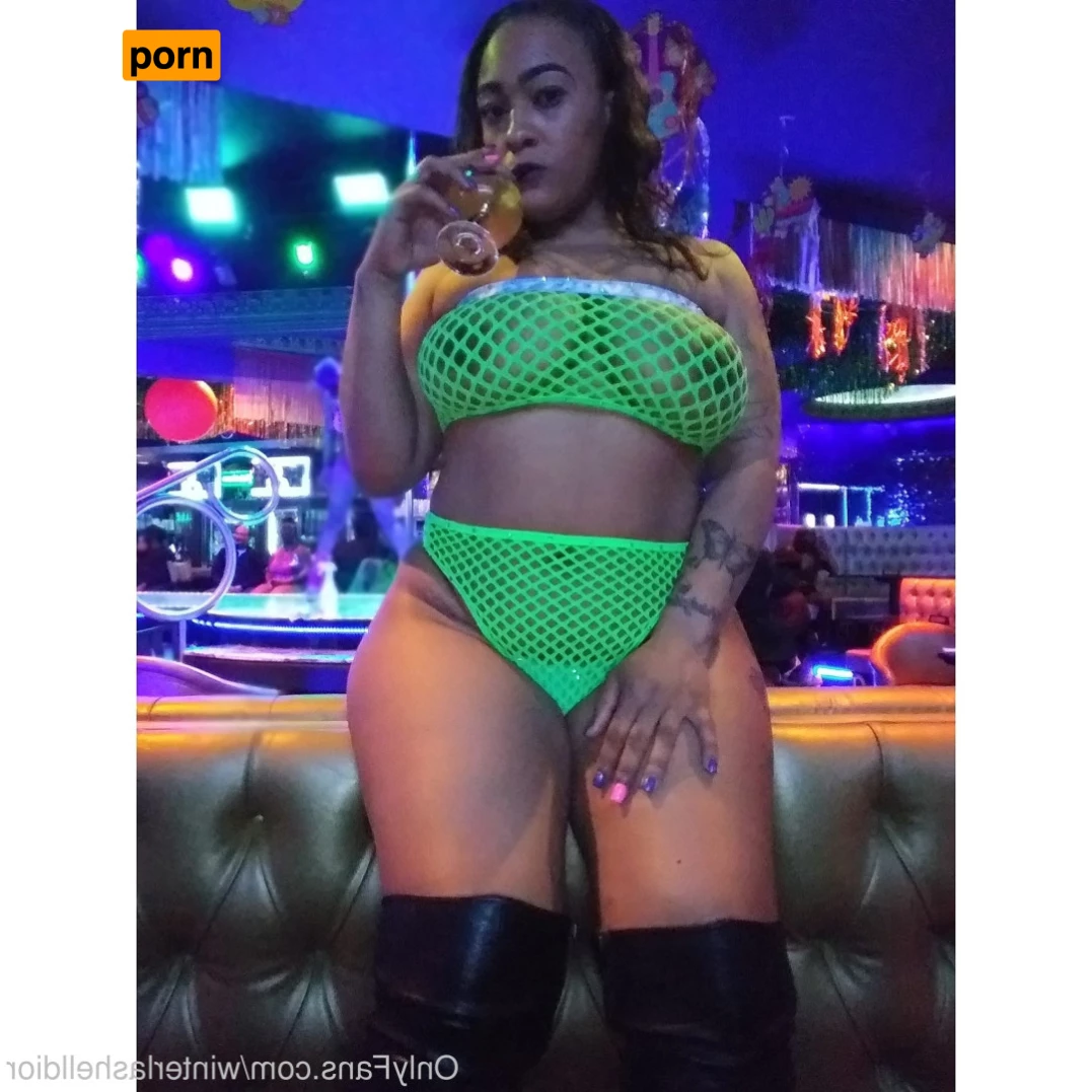 TheeeeHustler 10114851