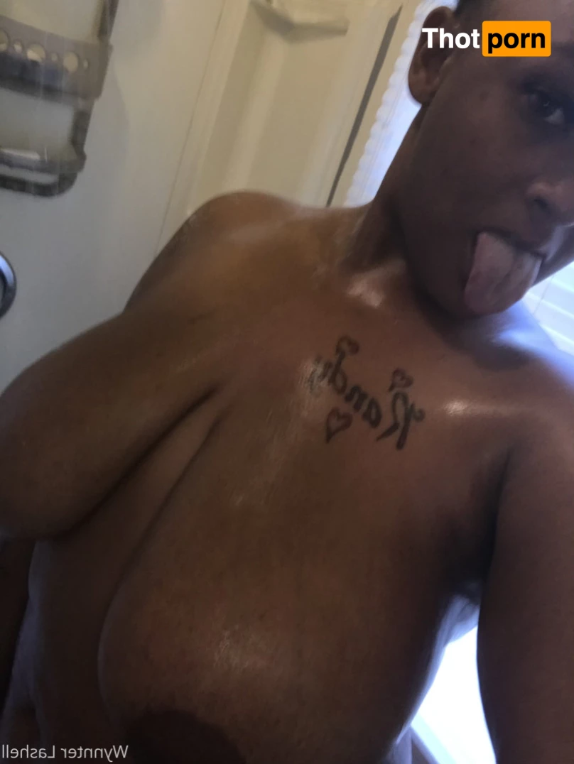 TheeeeHustler 10114960