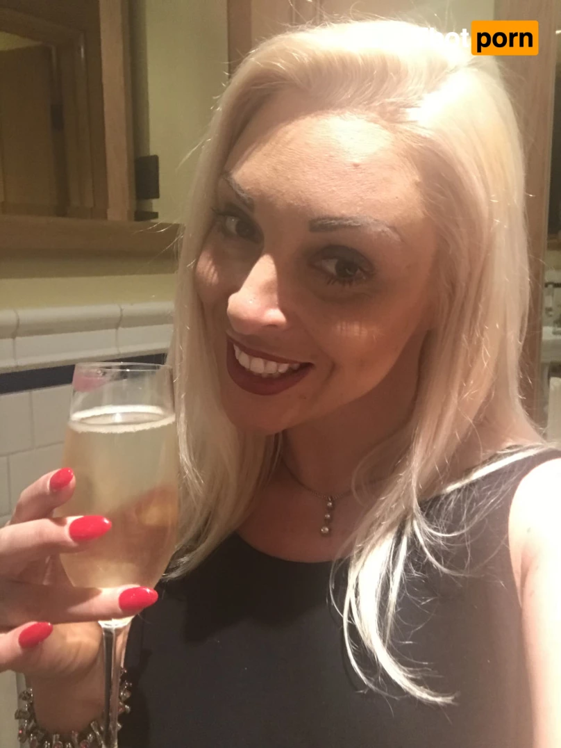 Victoria Summers 8085209