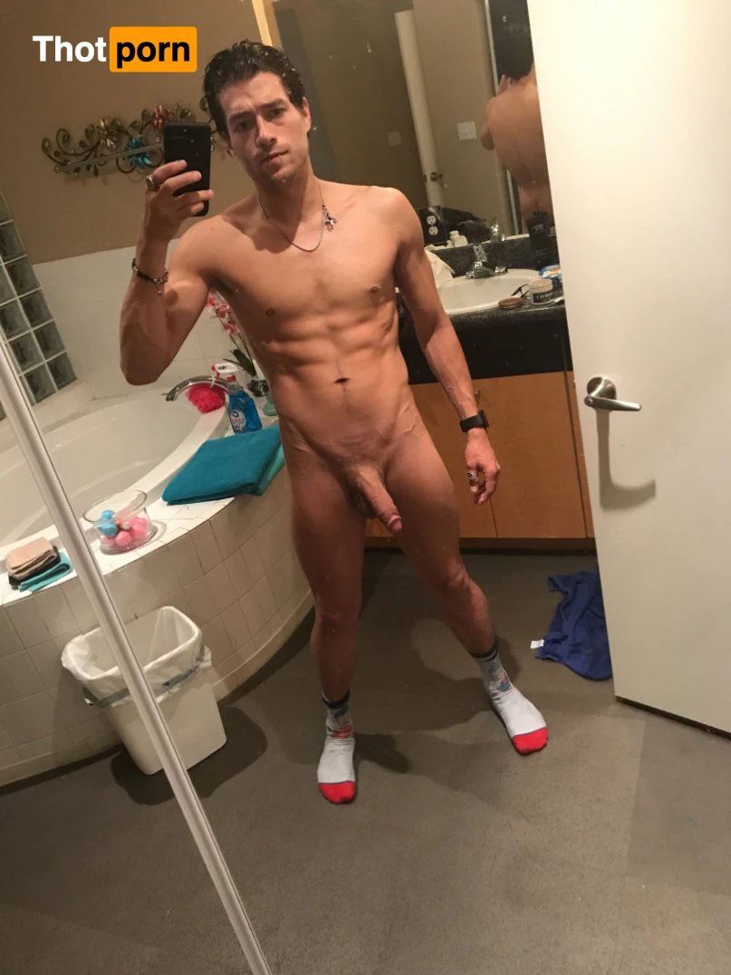 Xander Corvus 15849779