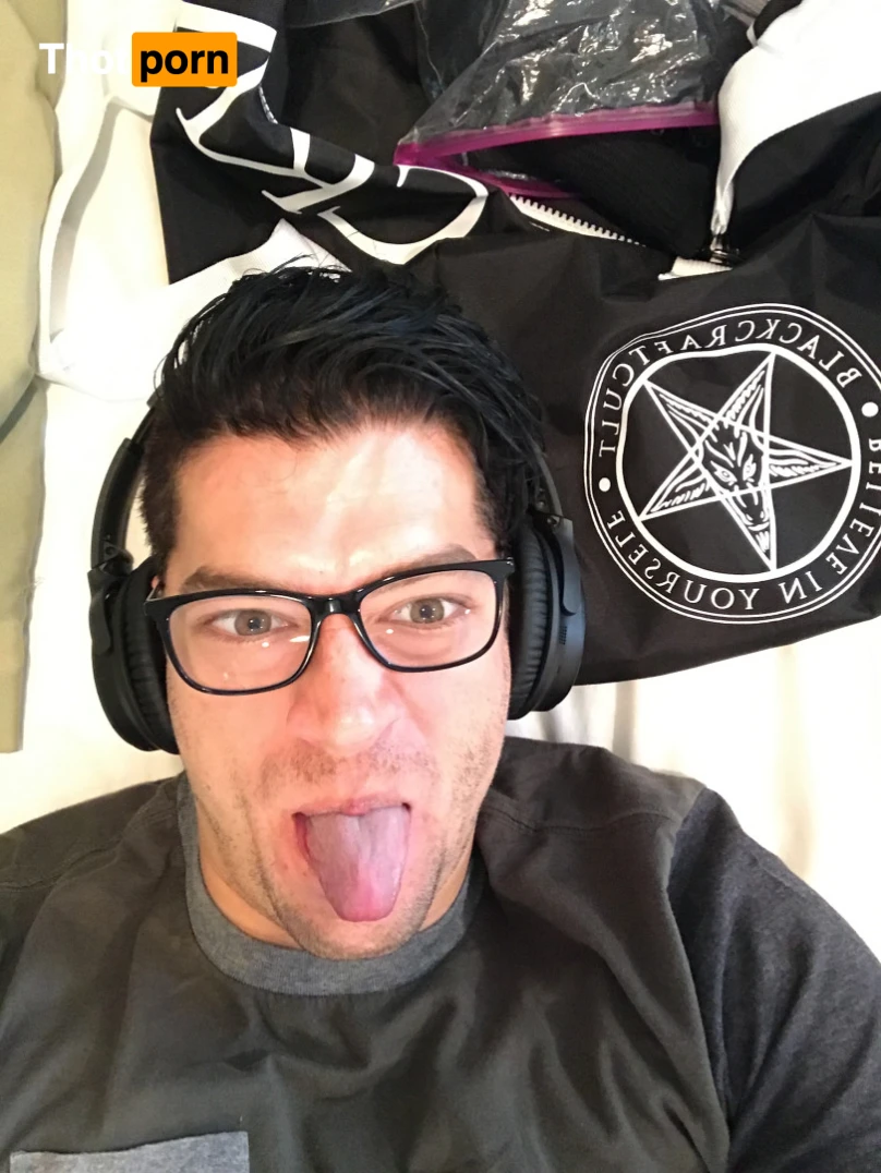 Xander Corvus 15849845