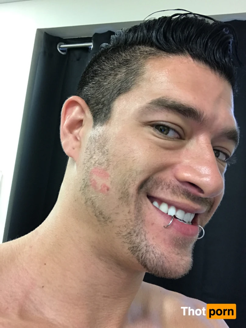 Xander Corvus 15850214