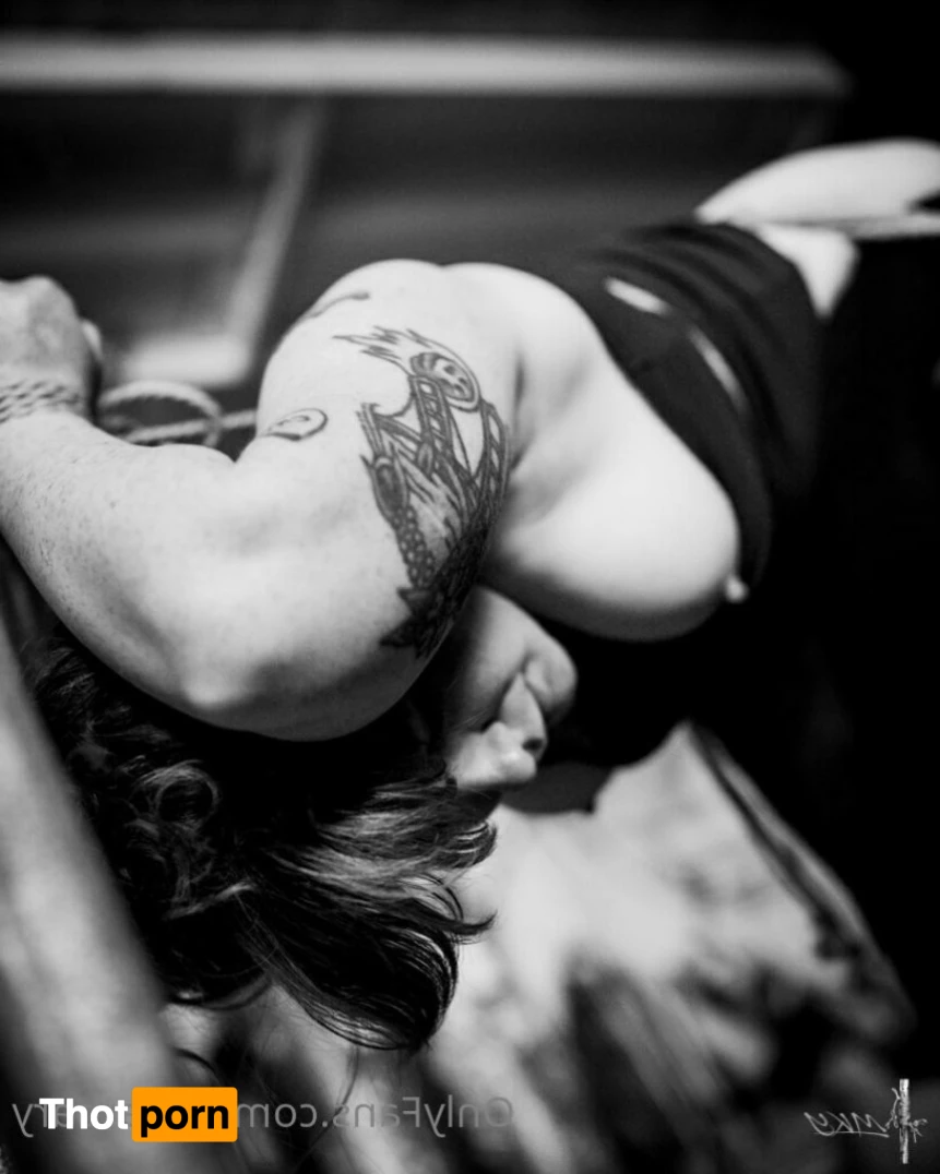 Barbary Rose 8077201