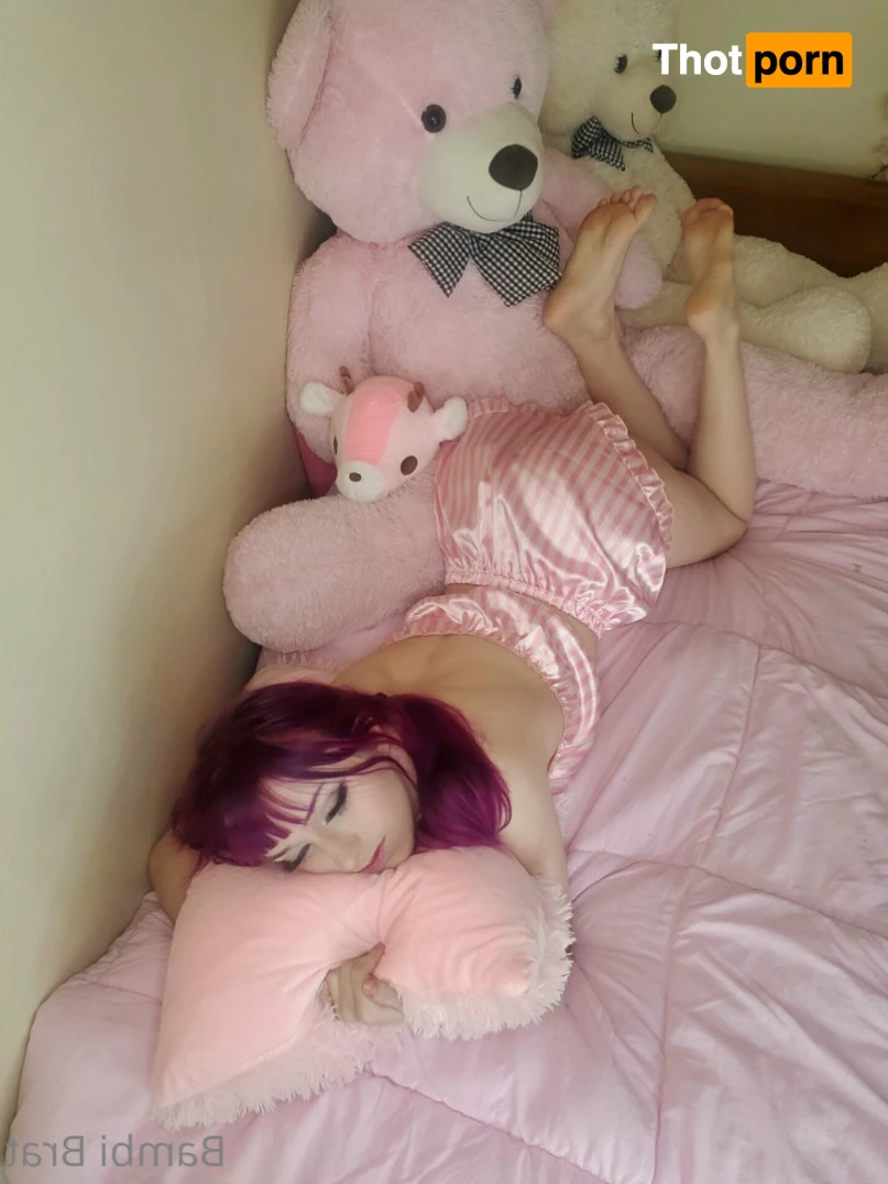 ♡ 𝓑𝓪𝓶𝓫𝓲 𝓥𝓪𝓵𝓮𝓷𝓽𝓲𝓷𝓮 ♡ 8070769