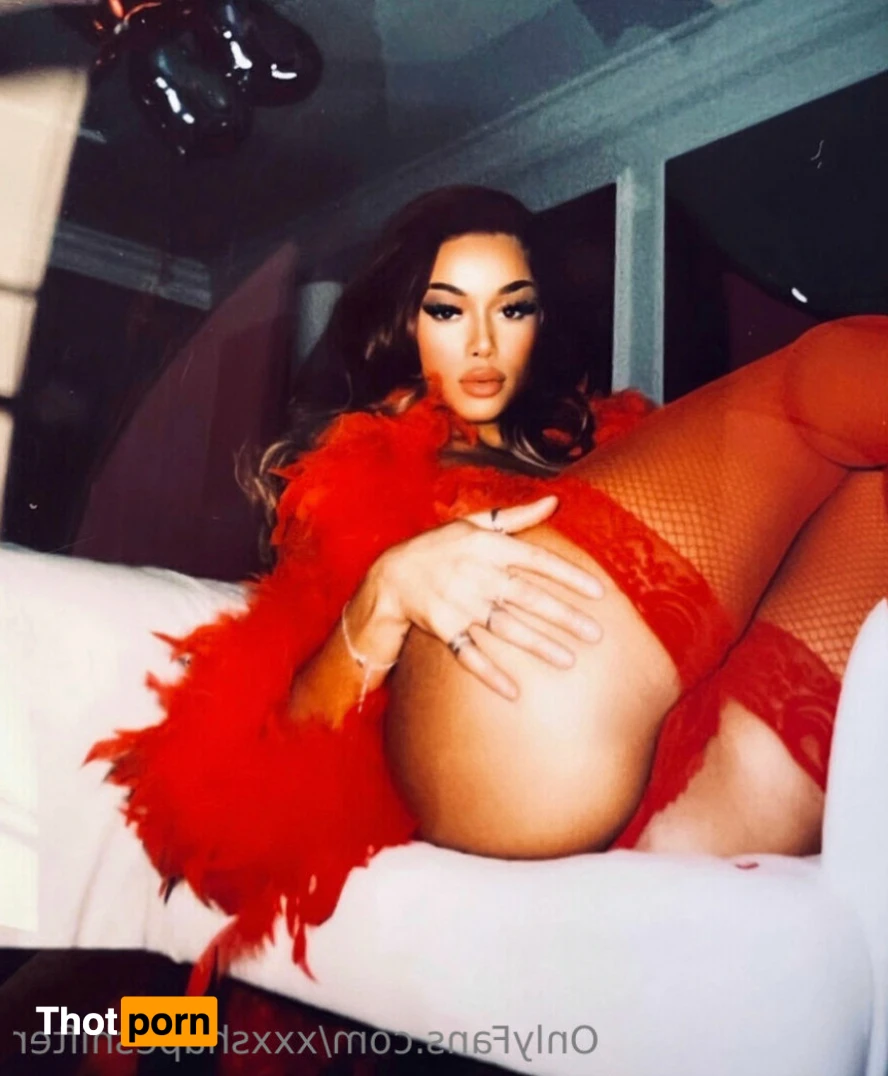 SHAPESHIFTER 15738990