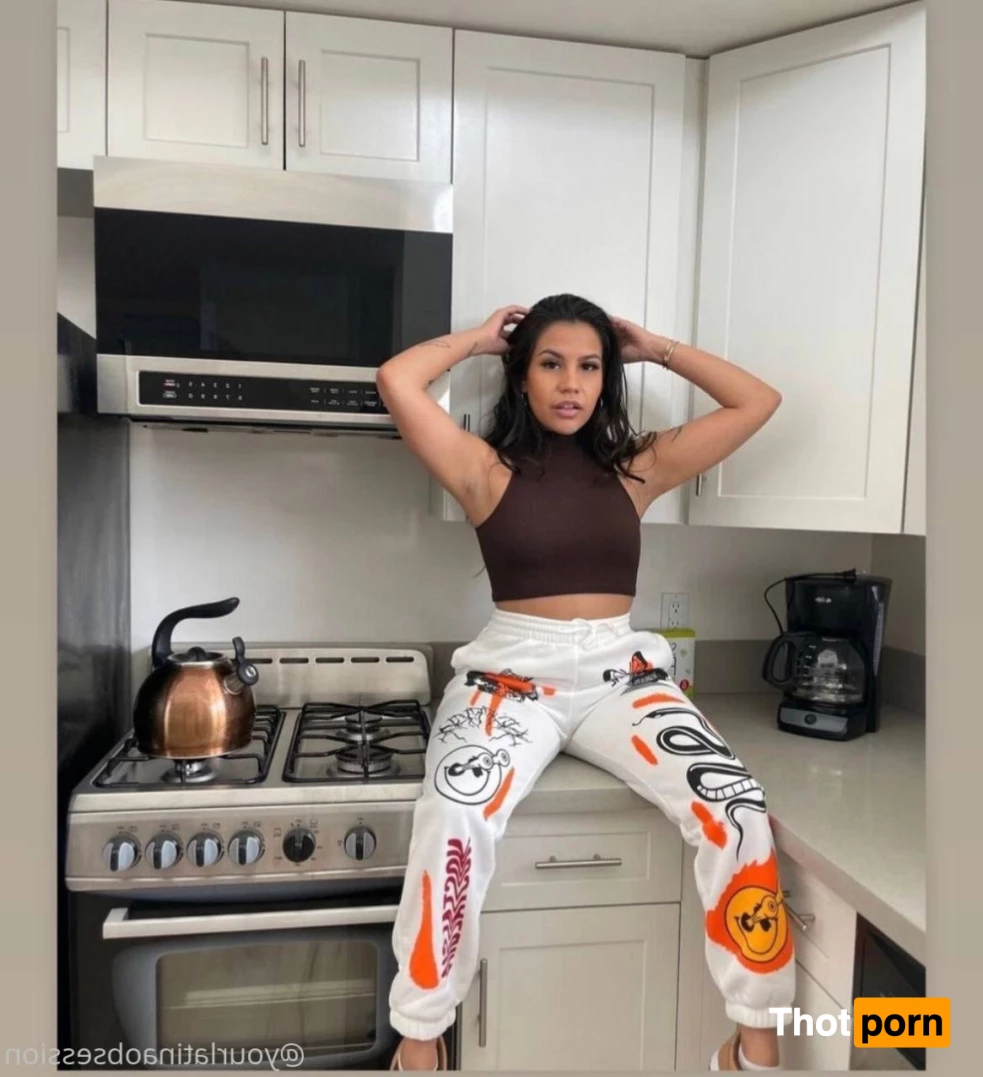 yourlatinaobsession 8020027