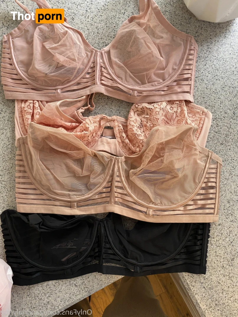 ★ 𝚉𝚊𝚗𝚍𝚛𝚒𝚊 𝙻𝚢𝚗𝚗𝚎 ★ ℂ𝕦𝕞 ℚ𝕦𝕖𝕖𝕟 15670062