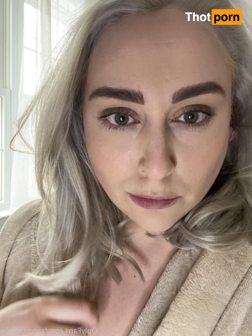 ★ 𝚉𝚊𝚗𝚍𝚛𝚒𝚊 𝙻𝚢𝚗𝚗𝚎 ★ ℂ𝕦𝕞 ℚ𝕦𝕖𝕖𝕟 15670267