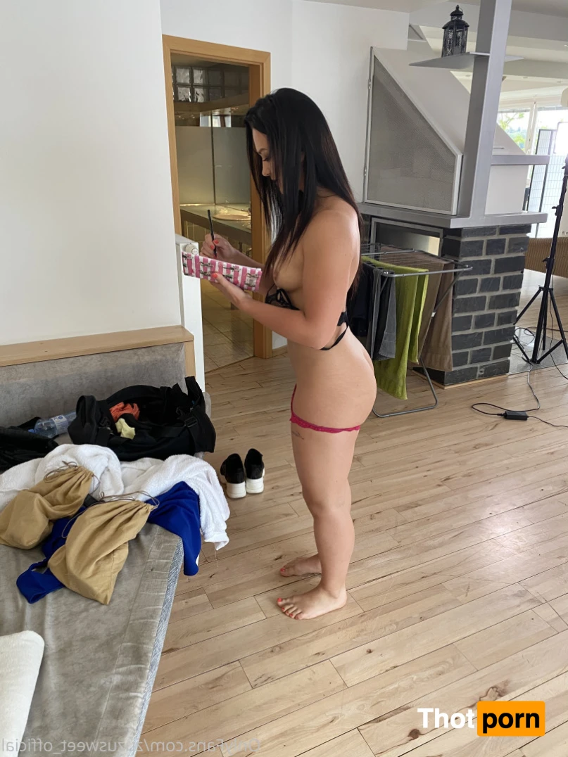 Zuzu Sweet 18+ VIDEOS  🔥🔥🔥 15577665