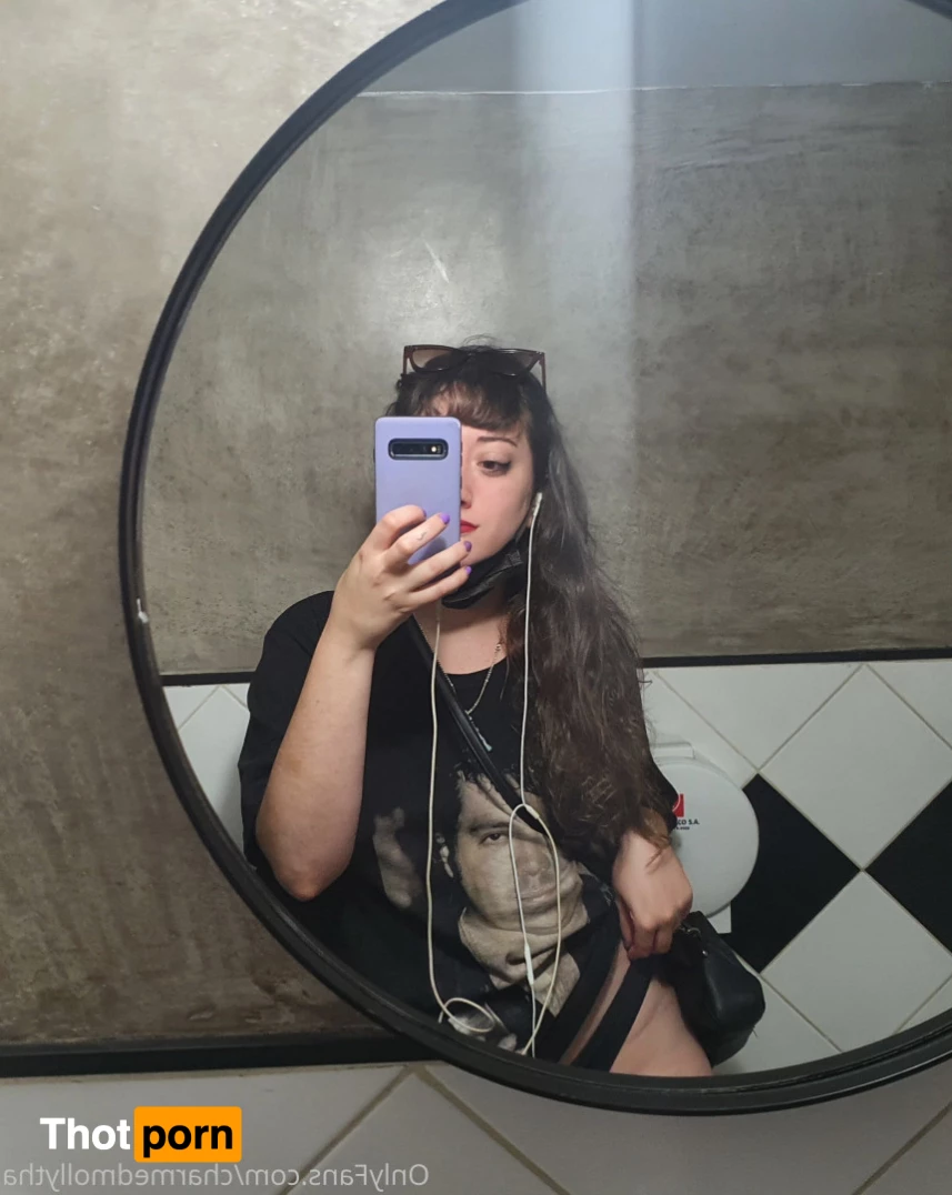 Charmed Molly • Big Ass Babe⚡⚡ 8020348