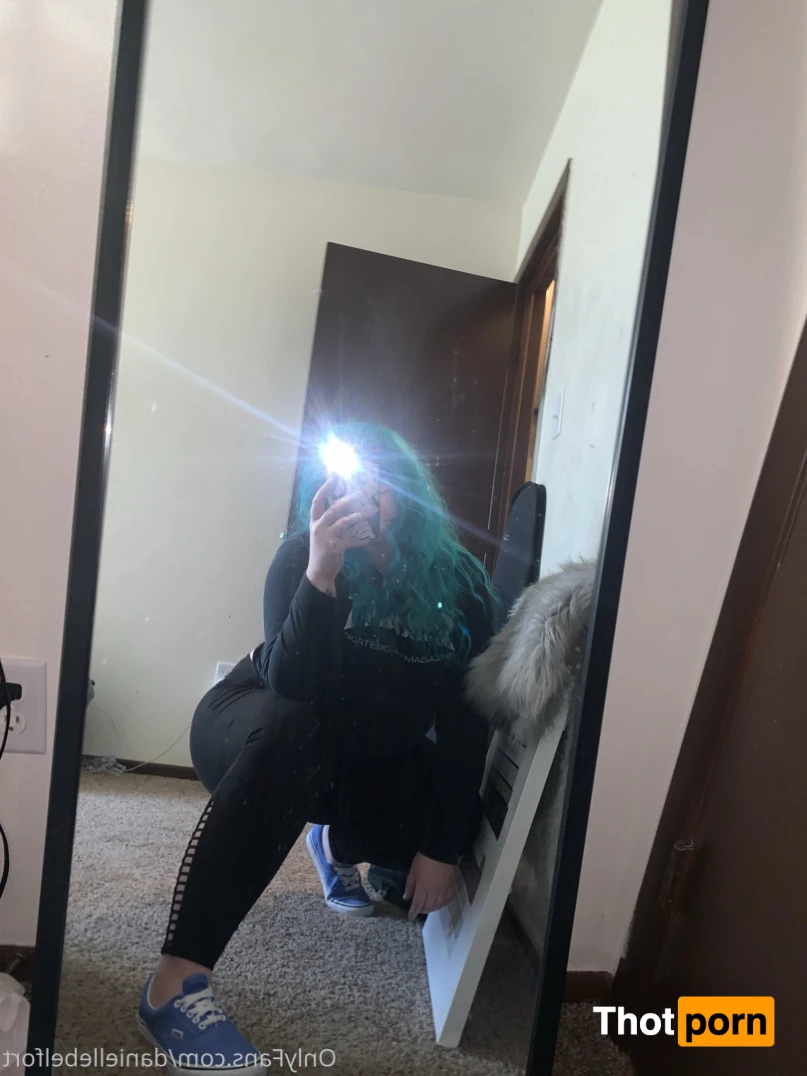 Dani Belfort 8037082