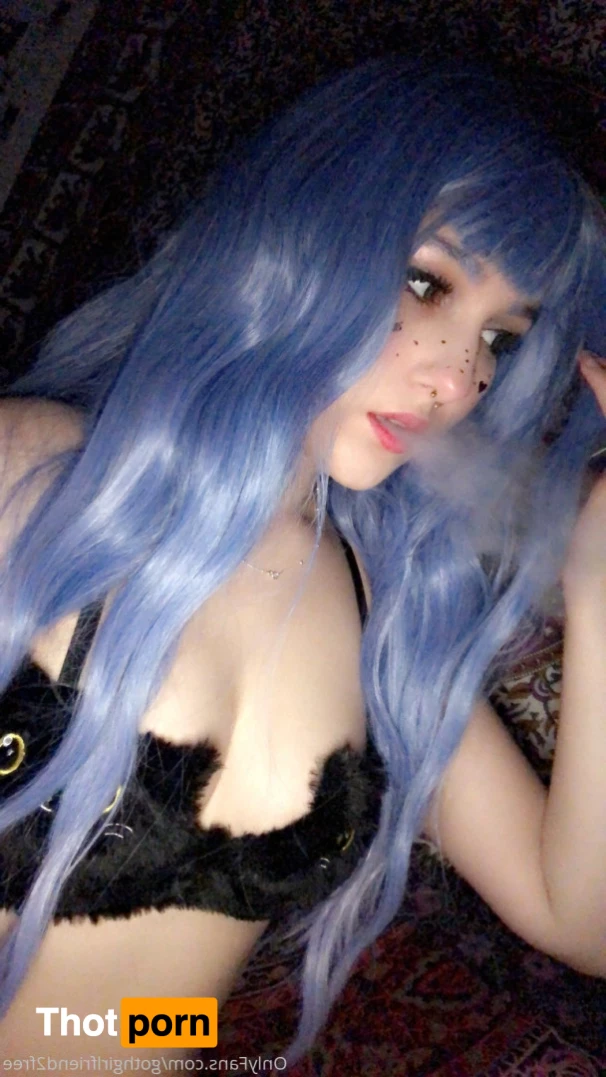 gothgirlfriend2free 8013951