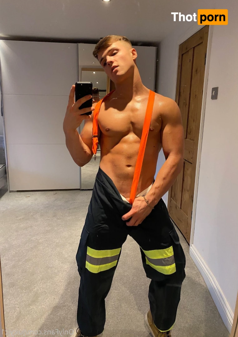 JUICY J🍑 0.25% 8036540