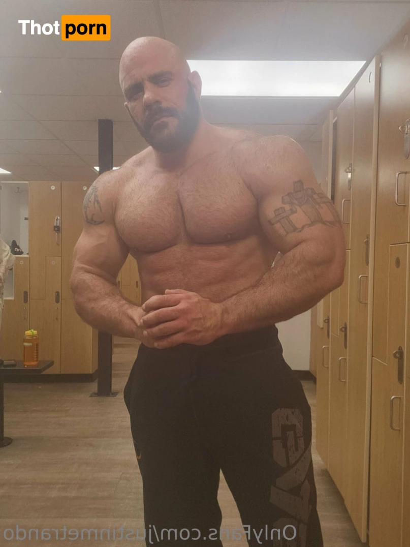 Justin Metrando 8020043