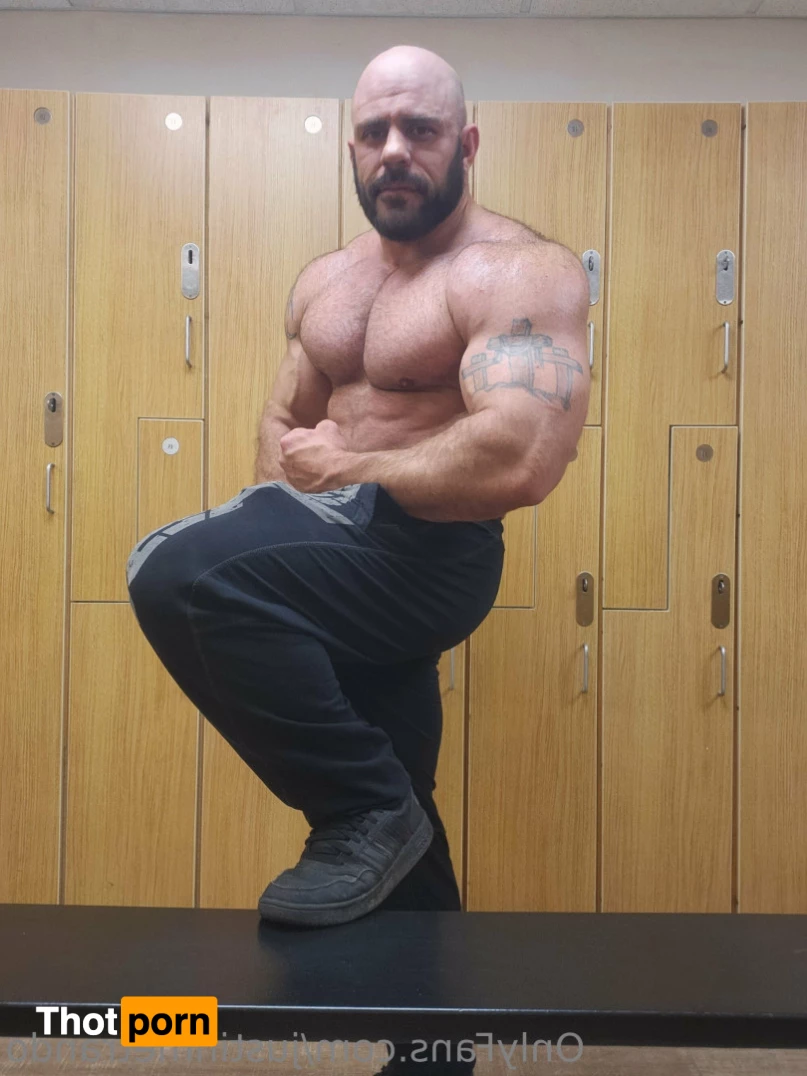 Justin Metrando 8020053