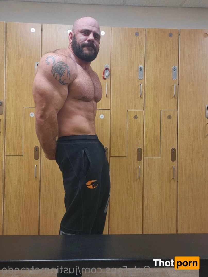 Justin Metrando 8020076