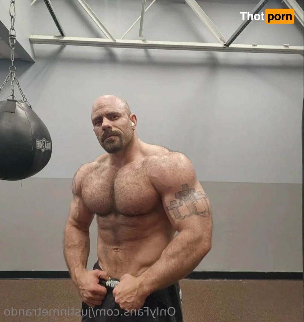 Justin Metrando 15510958