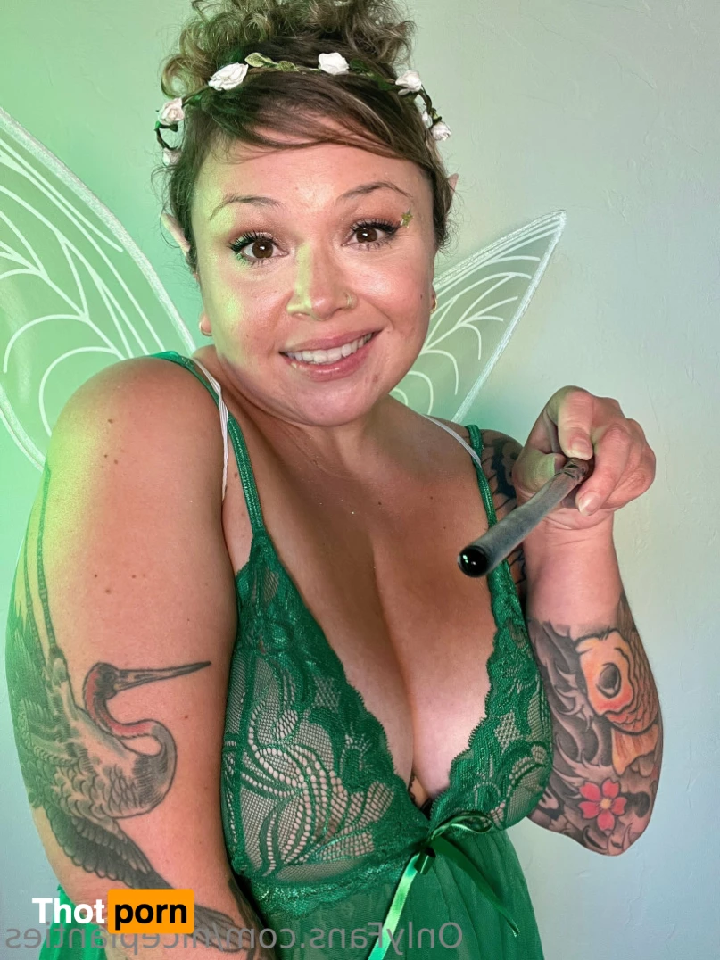 Call Me Miss 8016705