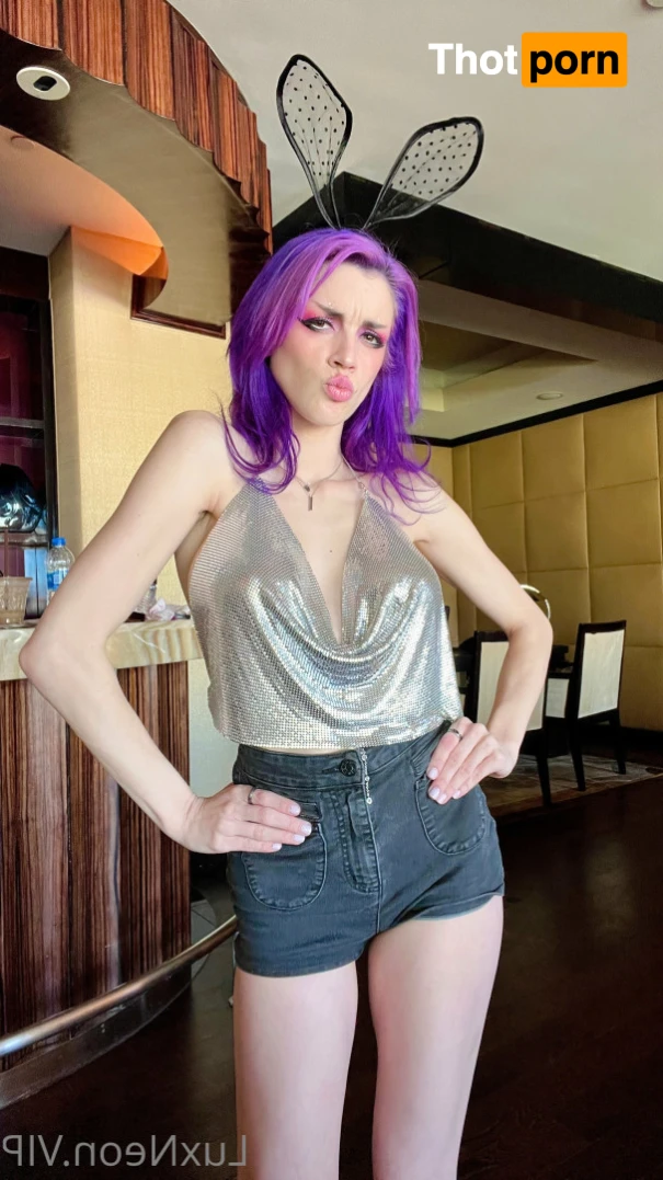 Busty Petite Lux 15078336