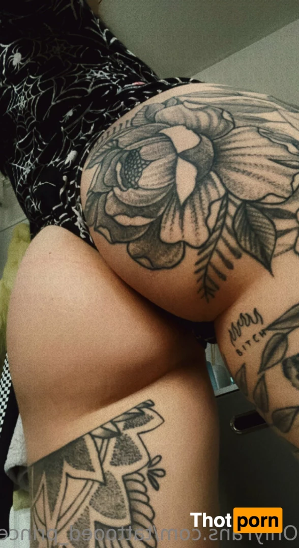 Tattooed Princess 8019233