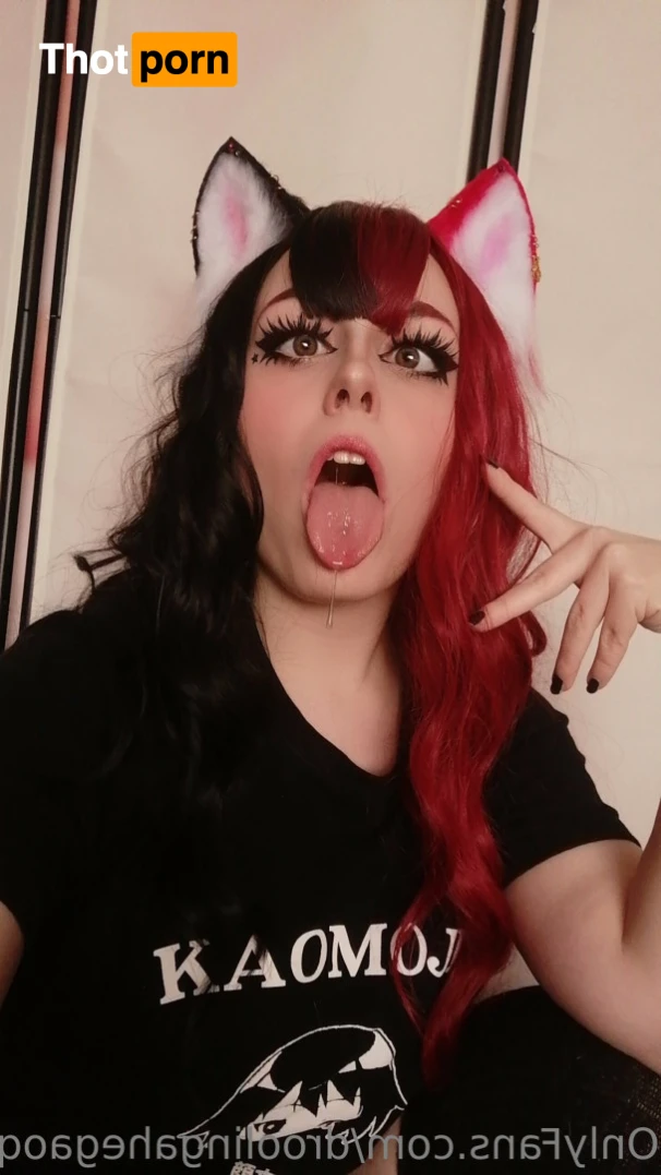 DroolingAhegaoQueen 16043021