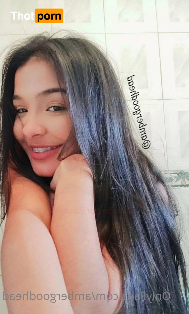 Amber Goodhead 15391476