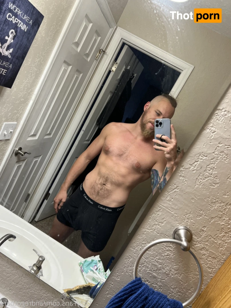 Andy Savage 15798959