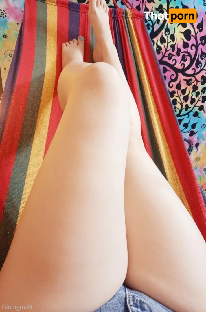 𝓪𝓷𝓷𝓮𝓪💦 15827596