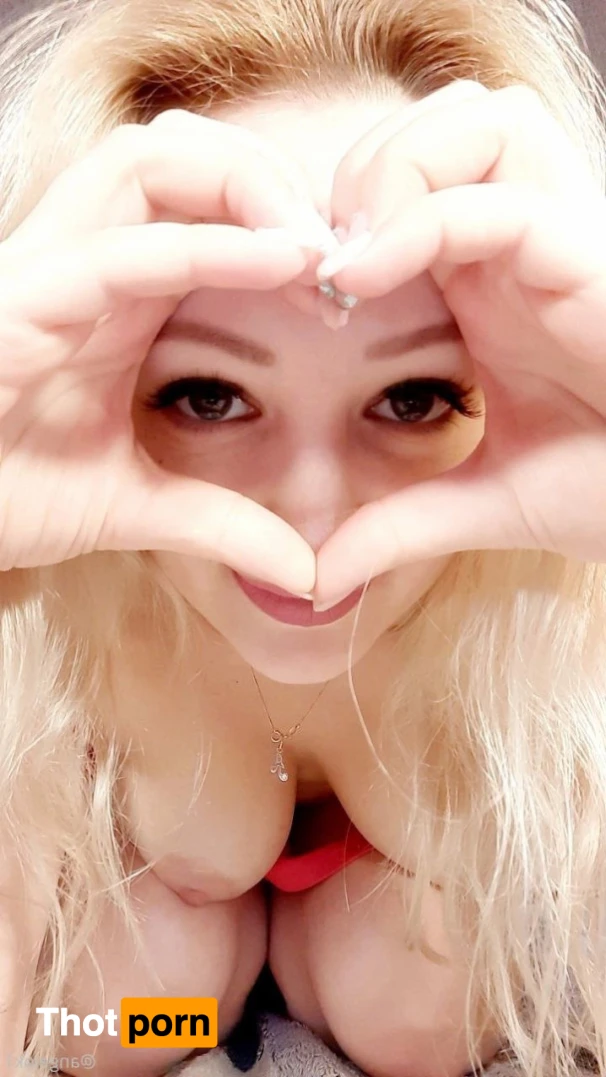 𝓪𝓷𝓷𝓮𝓪💦 15869628