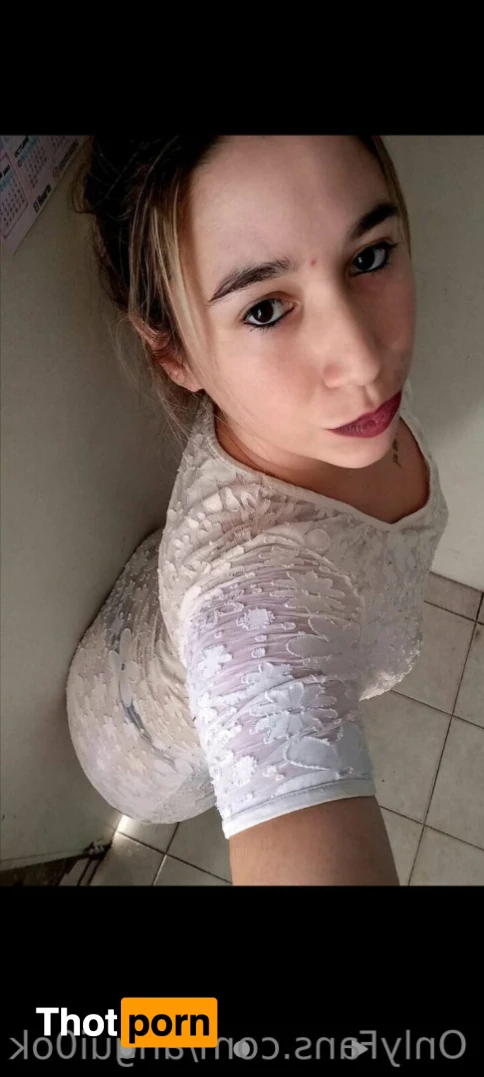 Angui 💦💦 15305434