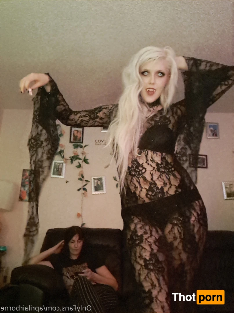 April Airborne 16080303