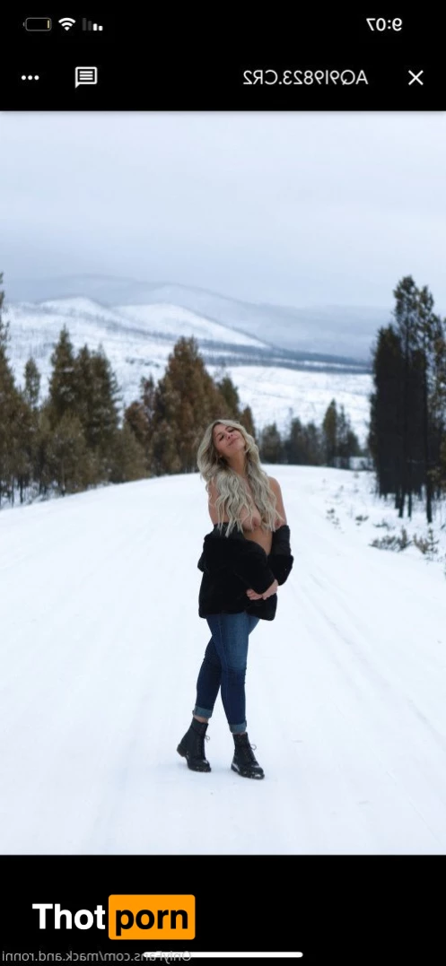 Mack and Ronni 759011