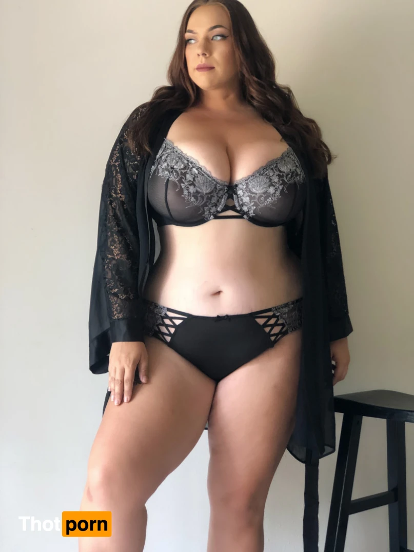 Ashleigh Dunn 16533477