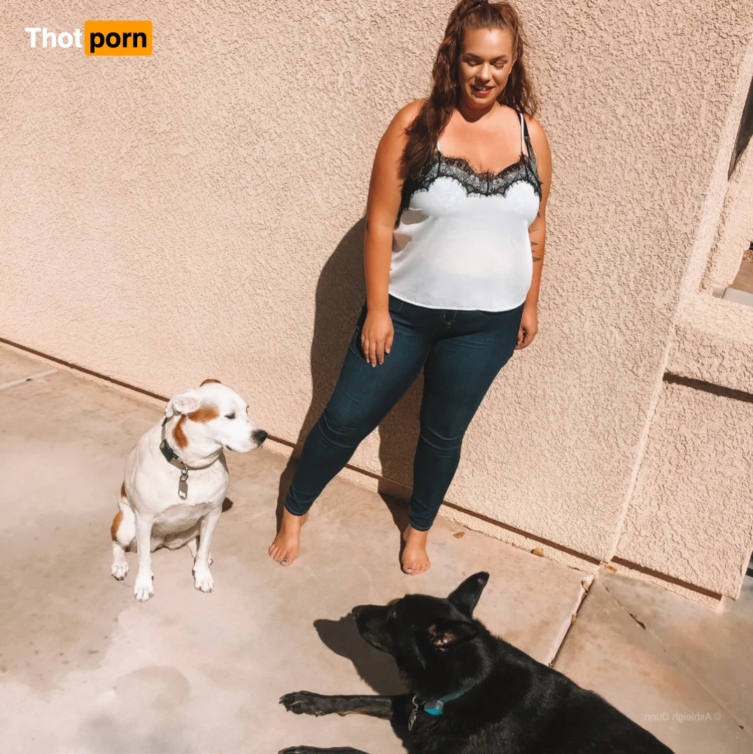 Ashleigh Dunn 16537943