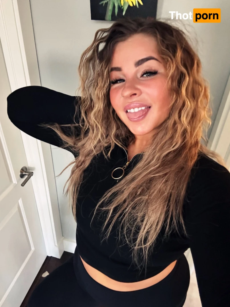 ✨Marianna✨DM ME 🖤😝 13004630