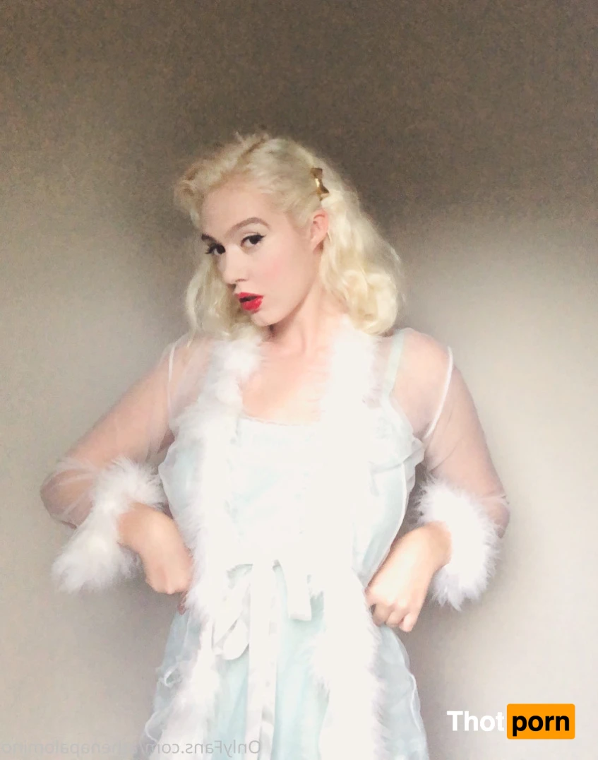 Athena Palomino 12694327