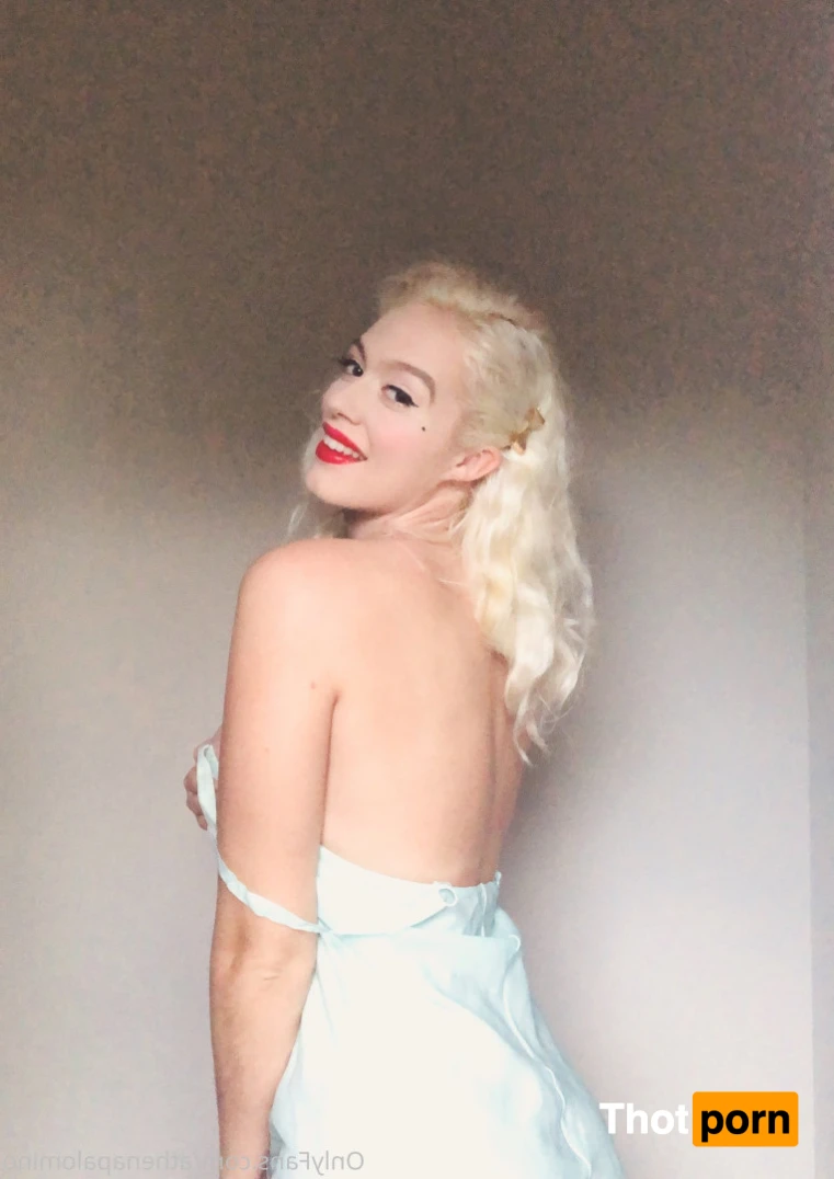 Athena Palomino 12726811