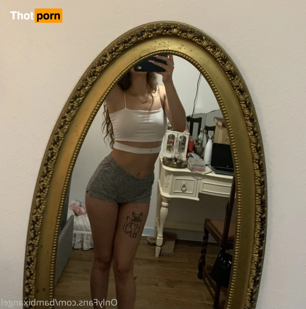 ✨ bambi ✨ 12163081