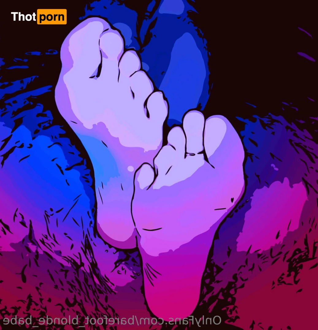 Blonde Babe FREE 15433952