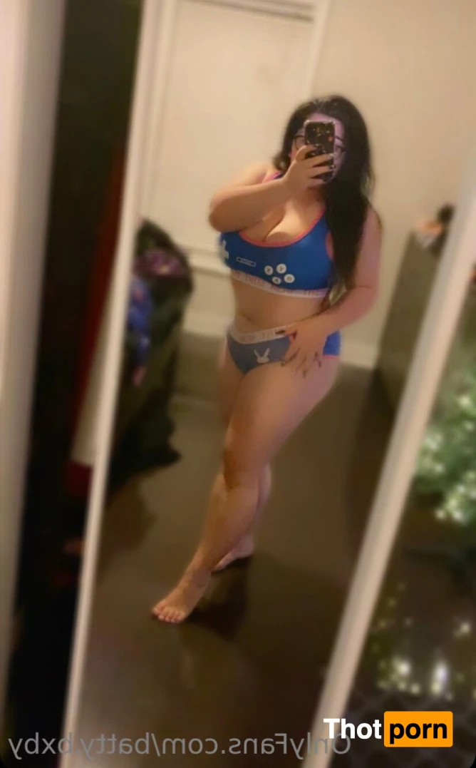 ✨ Kat ✨ 13283466