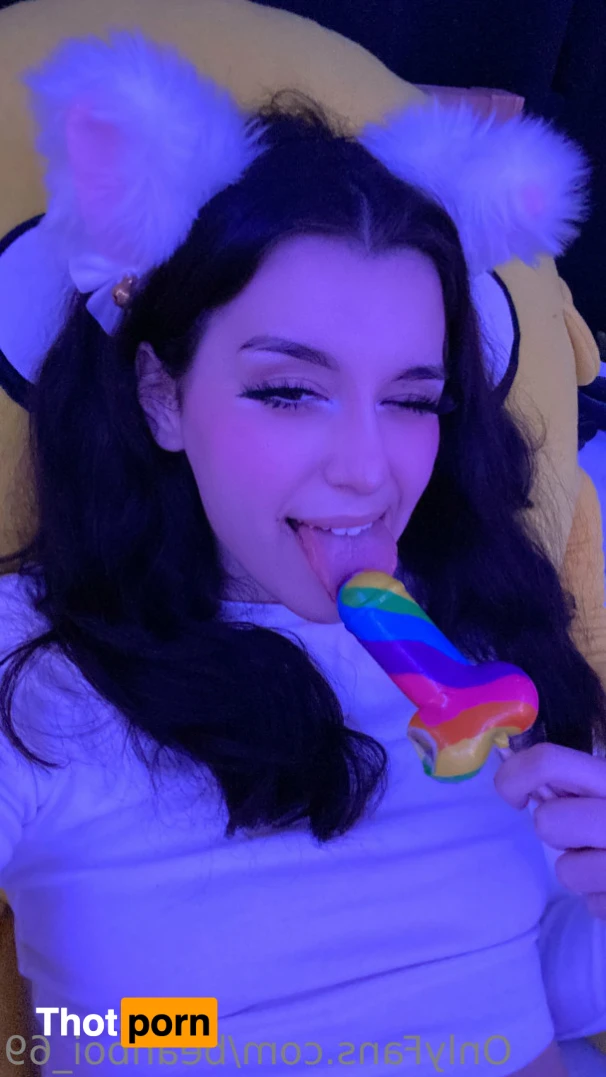 Beanboi💫 15259534