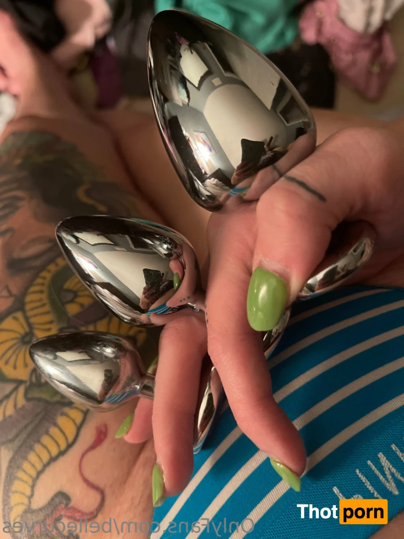 Belle Curves 10912660