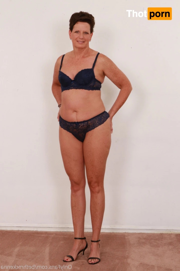 Beth McKenna 14908004