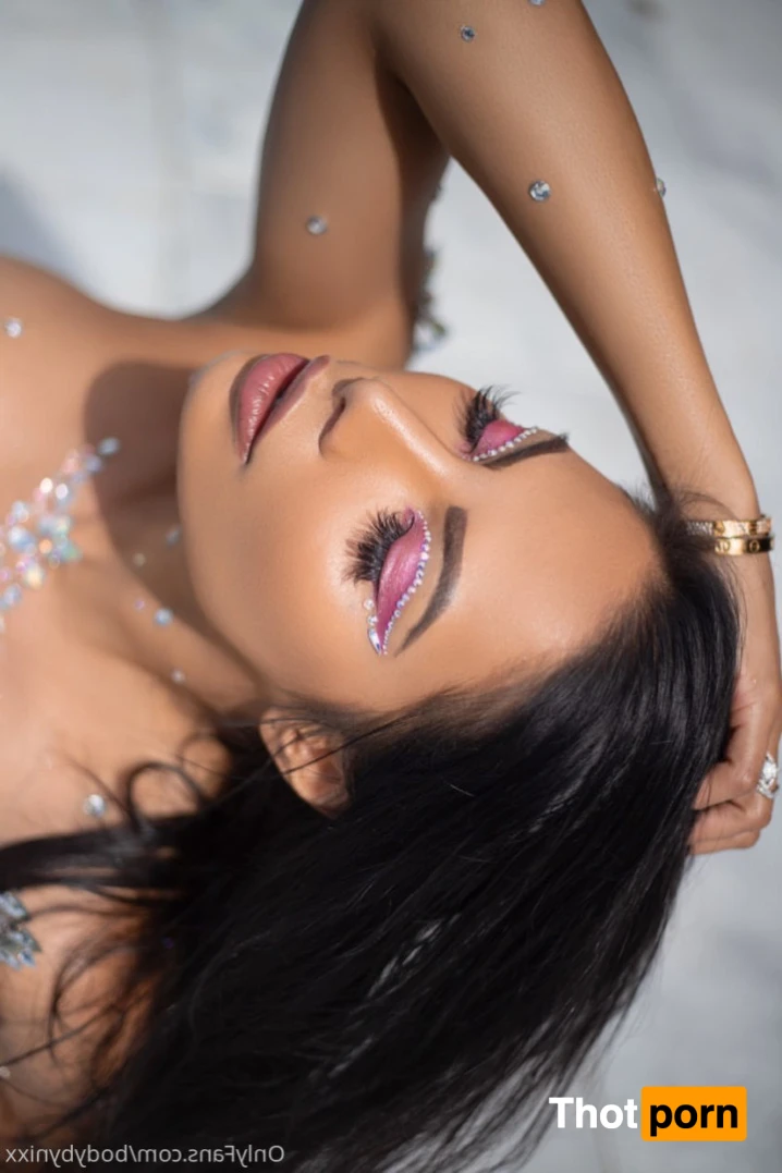 🌜Nicole 🌛 14825723