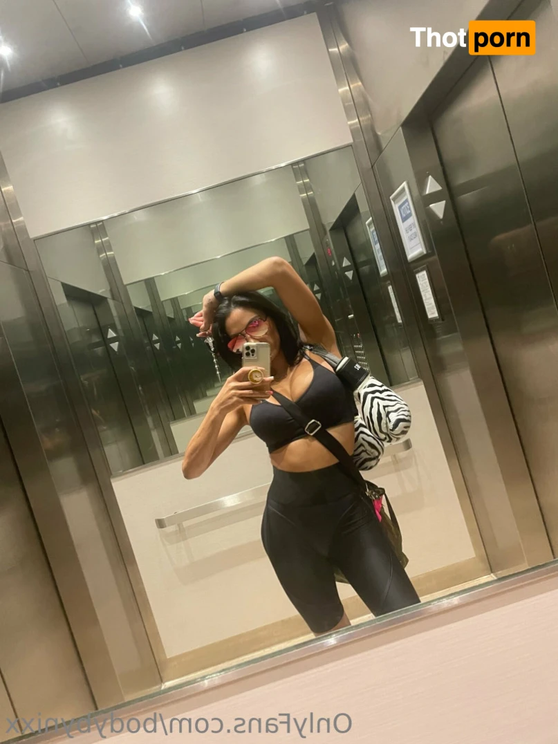 🌜Nicole 🌛 14831791