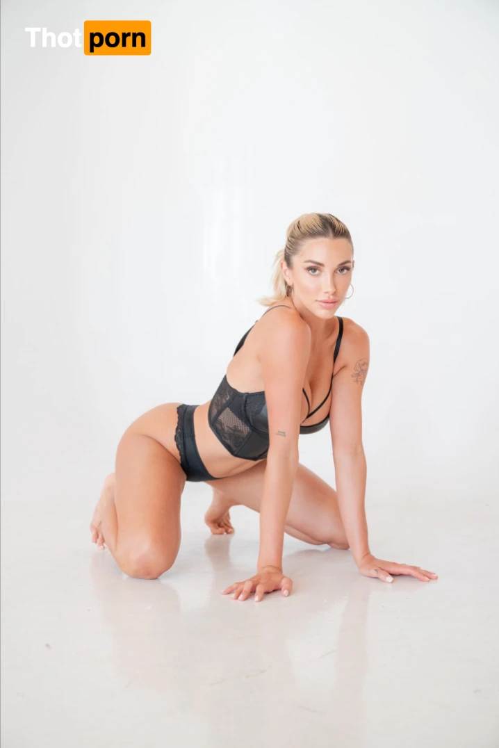 Life With Cay 13991565