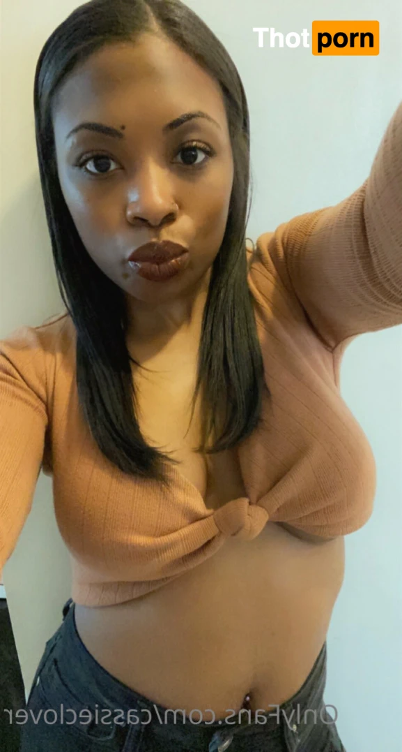 Cassie🍀Clover 13024742