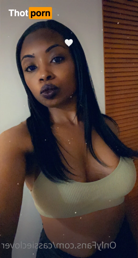 Cassie🍀Clover 13024966