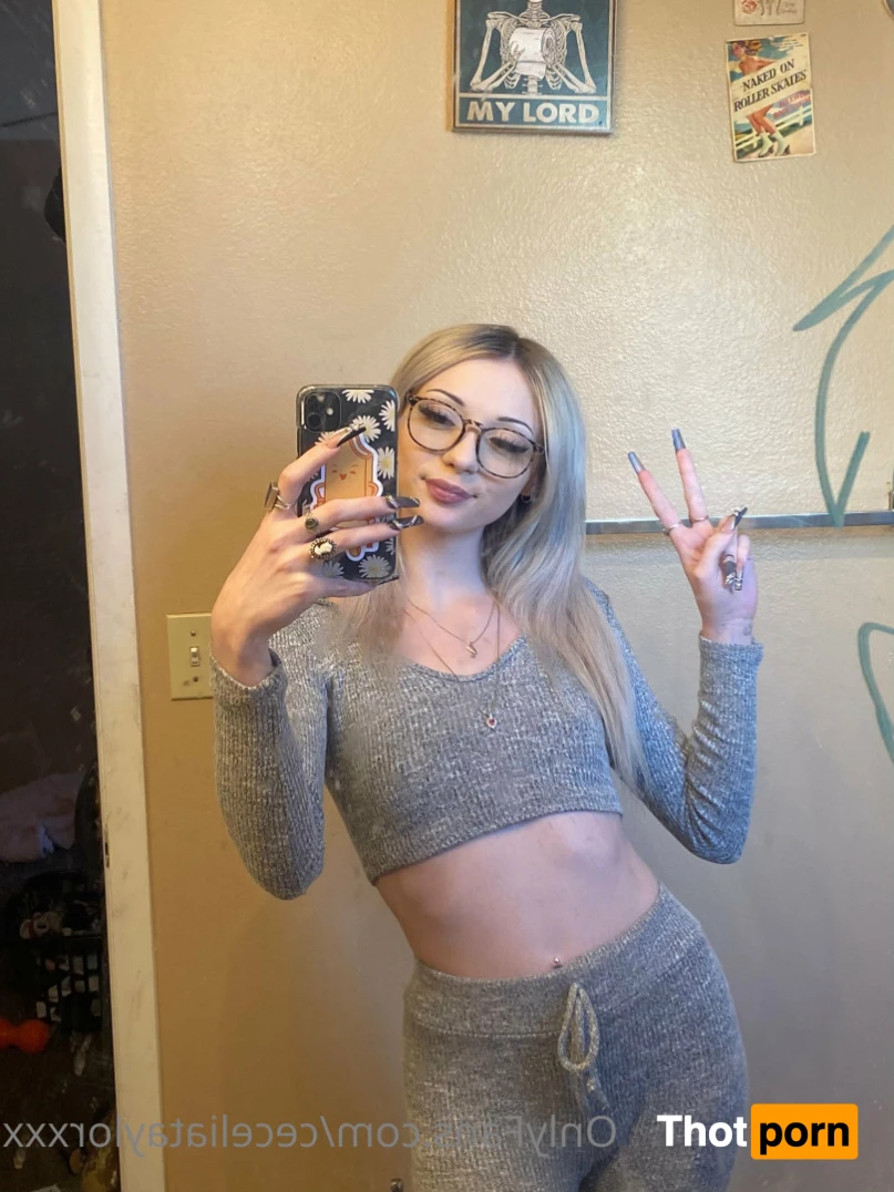 Cecelia Taylor ✨FREE✨ 14850468