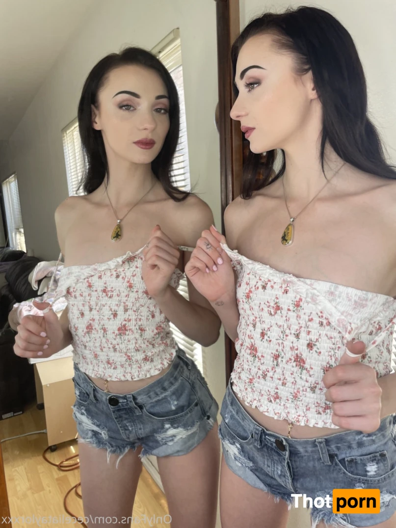 Cecelia Taylor ✨FREE✨ 14872467